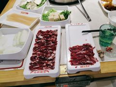 -浪里寻·臻牛养生牛肉火锅(方圆荟店)