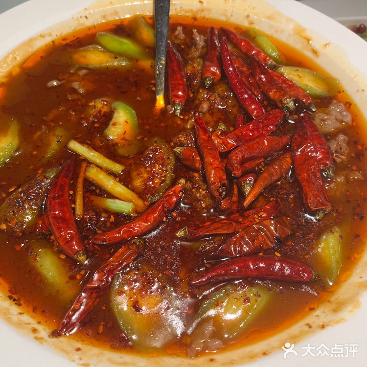 搞活动近乎免费的四果汤,给店员说了4次,终于上桌了