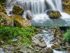 -西岭雪山大飞水景区
