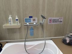 -龙格亲子游泳·水育早教运动中心(绿宝中心)