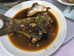 -天乐农家鱼头王(天目湖店)