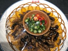 干椒蜂蛹-亮欢寨酸汤鱼(沙冲路店)
