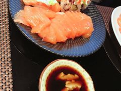 -唐拉雅秀酒店-西锦汇空中BBQ·思创餐厅