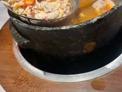 -芸山季·云南山珍菌火锅(人民广场来福士店)