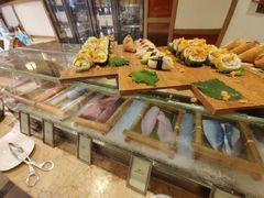 -大中华希尔顿酒店-念自助餐·嗨啤·小龙虾