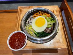 -明洞阿姨·韩式酱蟹烤肉·创意料理(三元桥店)