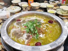 -乙丙丁正宗昭通天麻火腿鸡(总店)