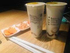 -湊湊火锅·茶憩(上海合生汇店)