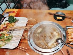 -牛小嫩串串火锅(老国贸总店)