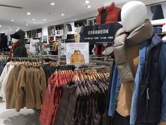 -优衣库(重庆星光时代广场店)