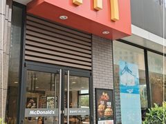 门面-麦当劳(杭州萧山京港国际店)