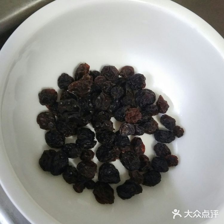 营养丰富儿童餐之广式腊肠糯米饭