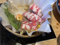 日式寿喜锅-枝魯枝魯自助料理