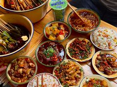 -拈签一笑黄牛肉辣卤串串