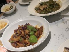 -关东小磨东北菜(漕河泾印象城店)