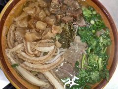 -花溪牛肉粉(八鸽岩店)