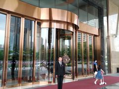 -兰州皇冠假日酒店