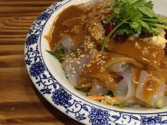 东北手工拉皮-东北人家铁锅炖(鞍山路店)