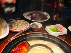 -巴邑火锅·夜宵(港隆广场店)