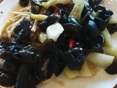 凉菜拼盘-老号尤兔头(幸福店)