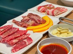 老白吾桑格-本家韩国烤肉(青岛万象城店)