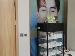 -上海仁爱医院口腔科 · 种植