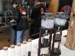 -霸王茶姬(南强街店)