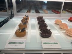 -潮一不贰·法式甜品·生日蛋糕·西式简餐(外滩店)