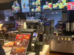 -麦当劳(杨林得来速店)