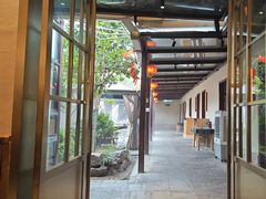 -湘力力小院·鱼汤泡饭(枫林路店)