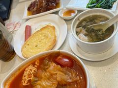 -香港新发烧腊茶餐厅(水围店)