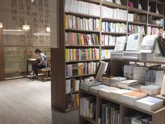 -漓江书院(三祺广场店)