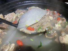 -窄巷子陕菜馆·地道陕西菜(粉巷店)