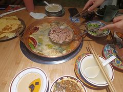 -洱火云南酸菜牛肉火锅(石景山当代商城店)