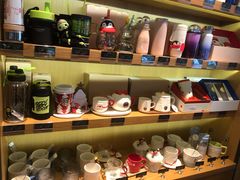 零售区-星巴克(南京孵鹰大厦店)