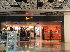 -NIKE佛山胜利换季优惠店