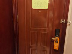 -维也纳酒店(罗湖口岸国贸东门店)