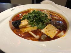 -成都你六姐·牛肉冒菜(城市集市合生汇店)