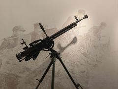 -轻武器博物馆