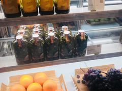 -奈雪的茶(湖滨银泰in77C区PRO店)