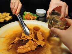 -冰冰龙虾·江湖菜·花园江景餐厅