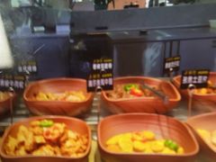 -新艺自助美食城(中山路店)