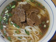 -矮子粉店1985·长沙米粉(湘春路店)