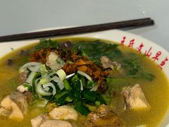 -文山荷鲜居(翠湖店)