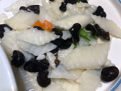 -大城小院饭店(博隆广场虹桥店)