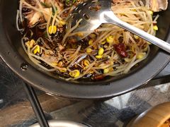 -云海肴·汽锅鸡·云南代表菜(天山百盛优客店)