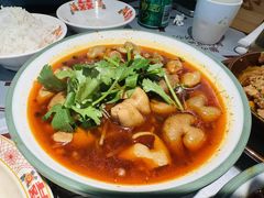-耙吉吉川味小酒馆(本地人回头店)