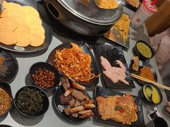 -啊美丽炭火烤肉(滑翔一店)