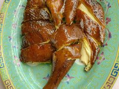 南乳吊烧鸡半边-誉八仙酒楼(静安大悦城店)