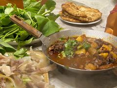 -周老三跷脚牛肉·全牛火锅(非遗传承店)